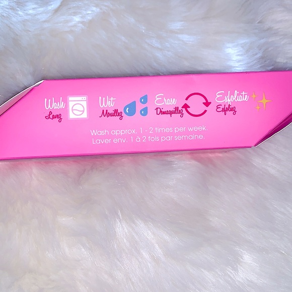 Brand New Magic Makeup Eraser #1Beauty Essential~5-Stars Top Rated- A Must Have! - Picture 6 of 16